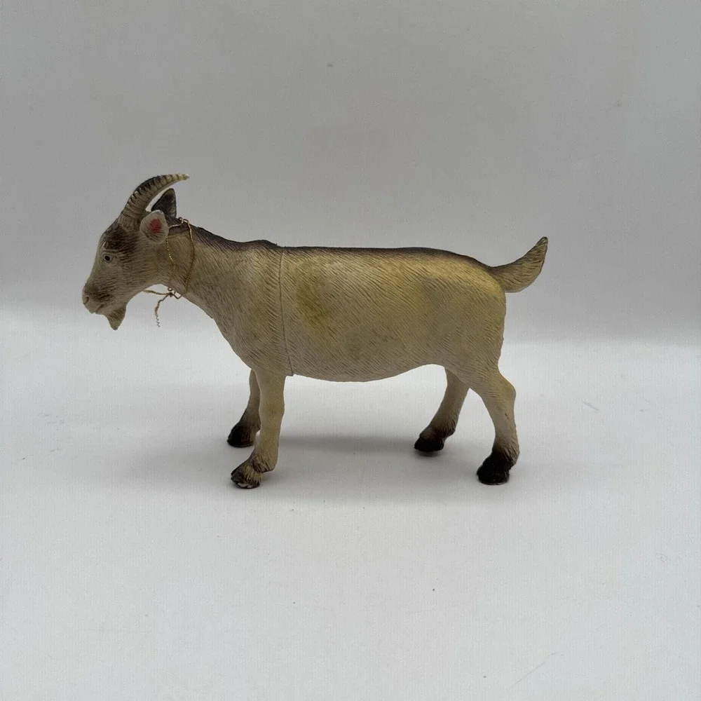 Lot of 2 Vintage Imperial‎ Sheep & Goat Farm Animal 1986 Plastic Toys Figurines